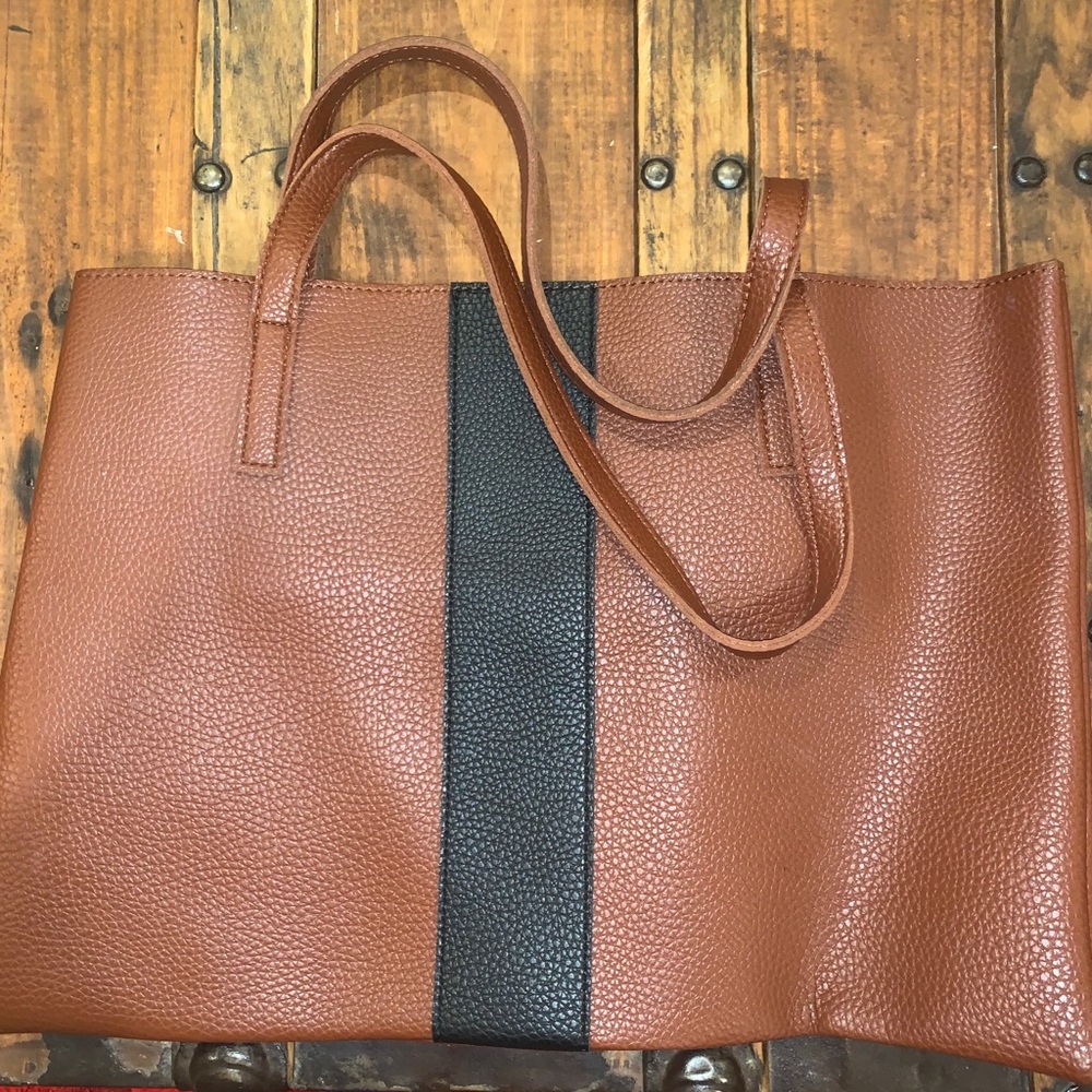 Vince Camuto purse
